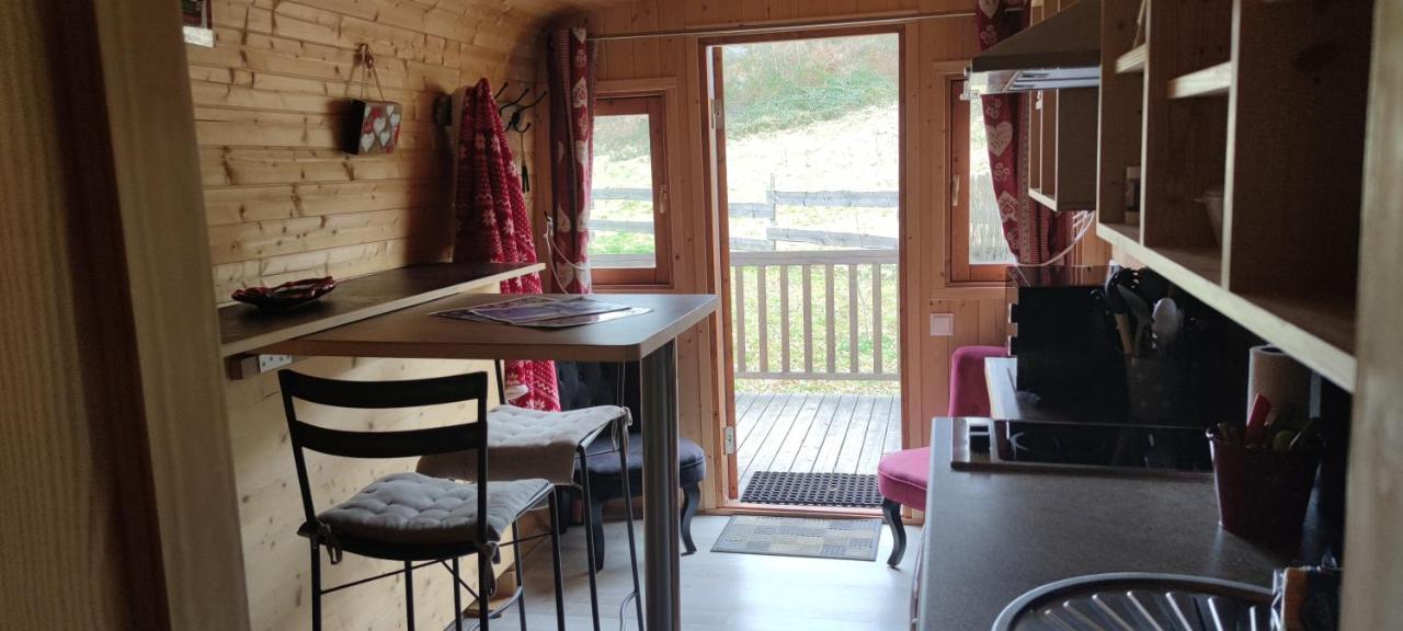Hotel Ma Roulotte Sous Les Chenes "La Passionnee" Raon-aux-Bois Exteriér fotografie